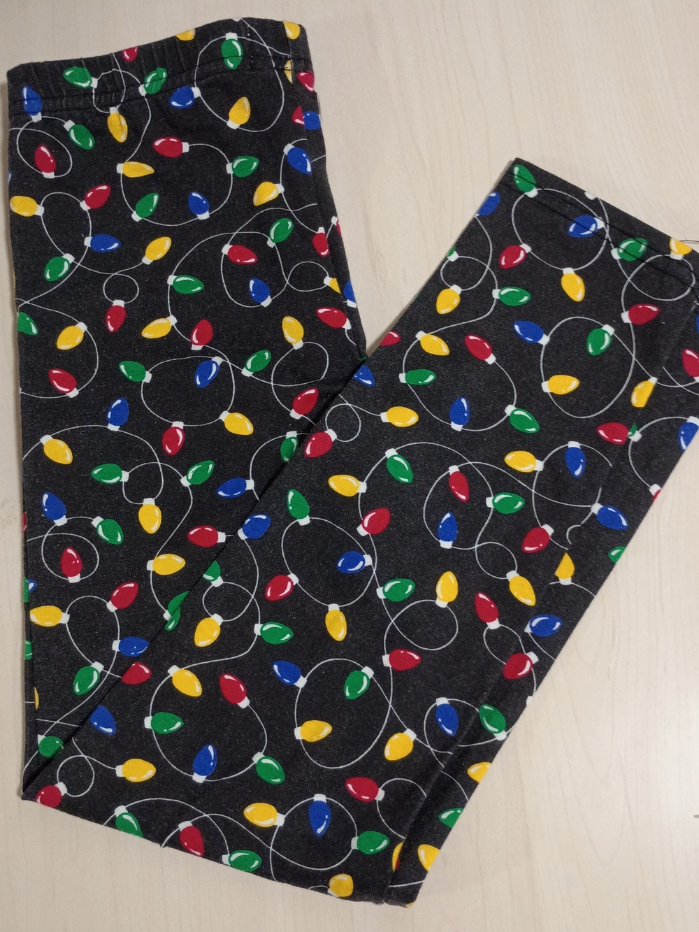 btween Black Holiday Lights Leggings